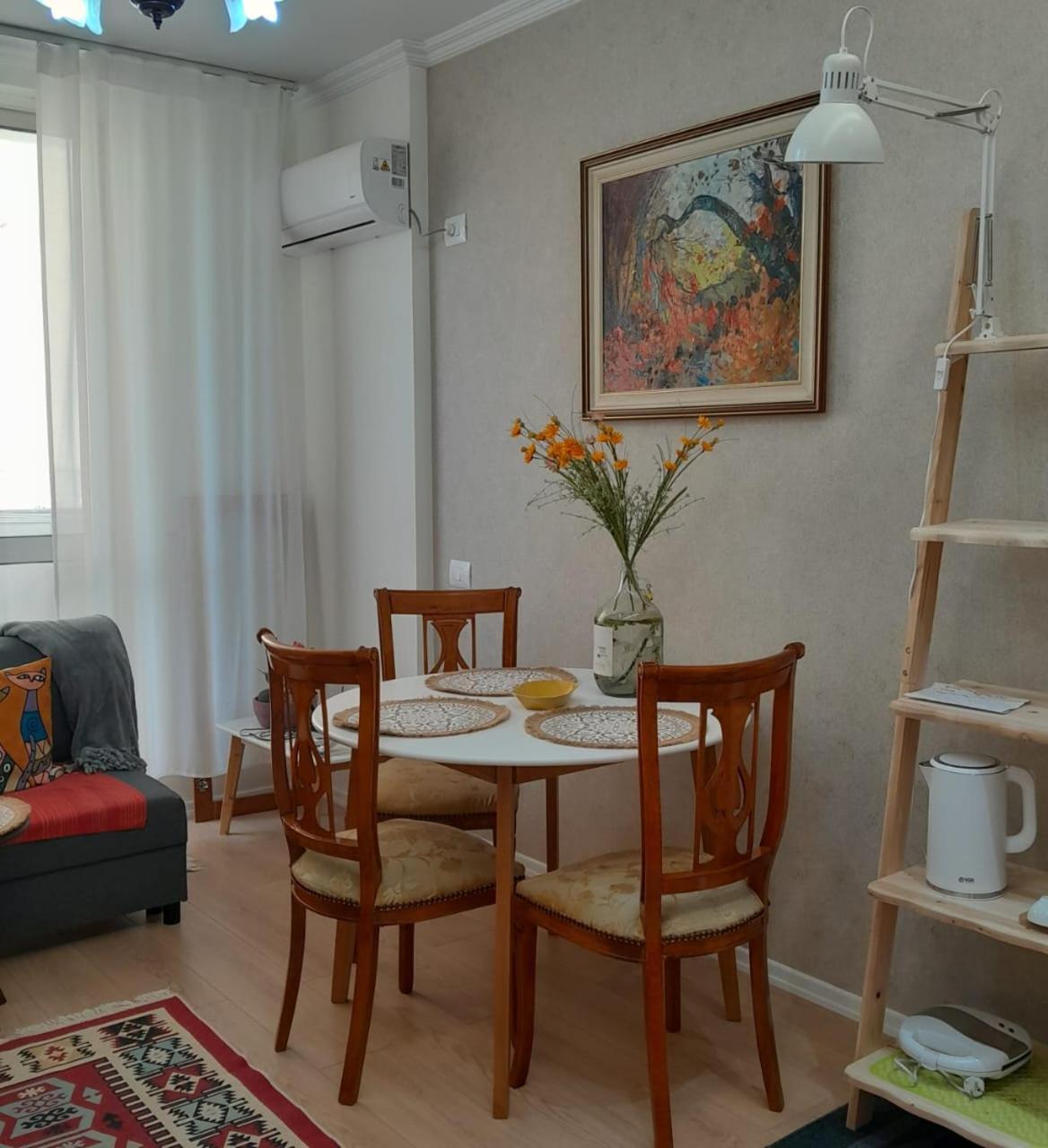 Bani'S Cozy Lovely Apt Tirana Eksteriør billede